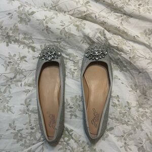 Elegant Gray Women's Flats with Embellishments